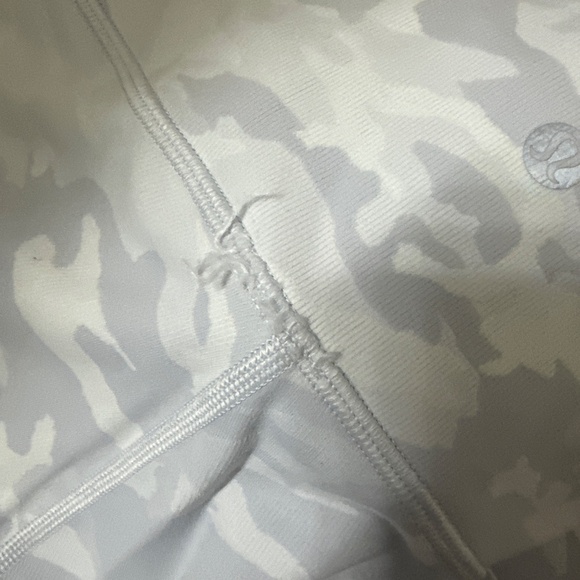 Lululemon leggings - Picture 3 of 4